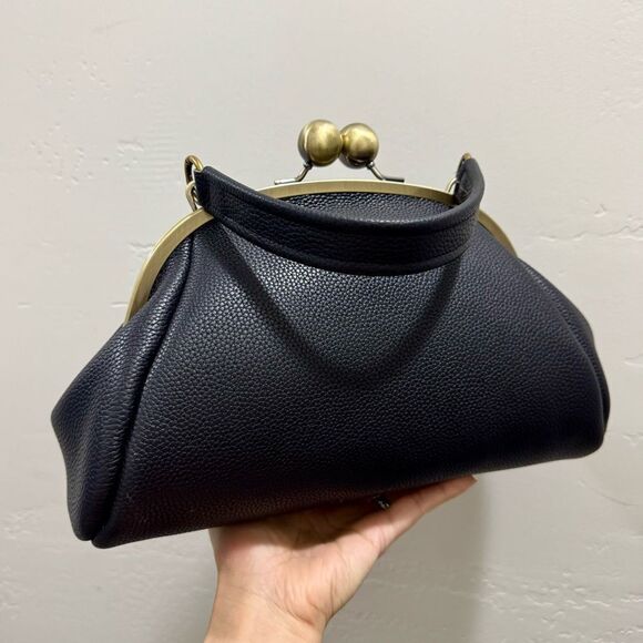 Black Togo Cowhide Leather Handmade Retro Style Kisslock Bag, Multi Use Style - Picture 6 of 16